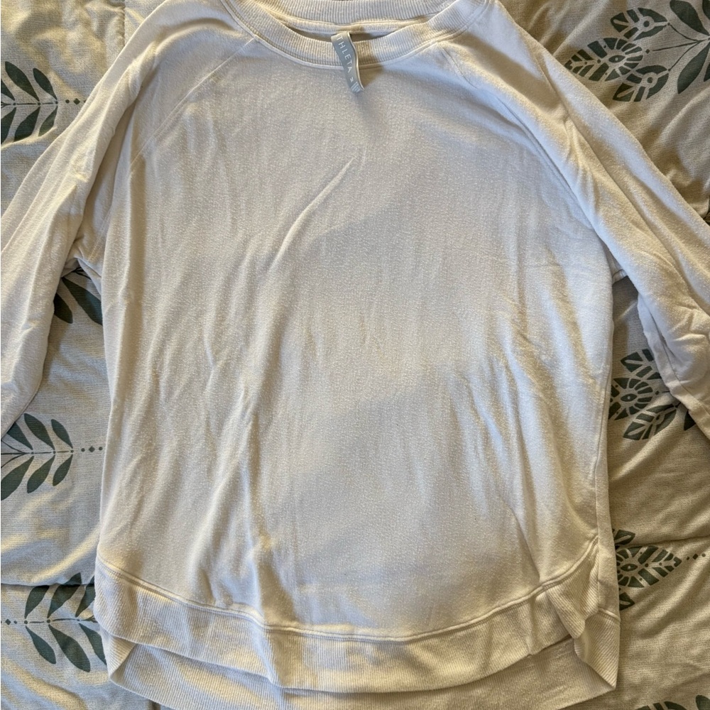 Athleta Cream Long Sleeve Sweatshirt